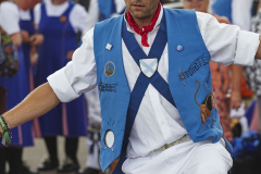 Performance on the esplanade during the Sidmouth Folk Week, in Sidmouth, Devon, Great Britain.